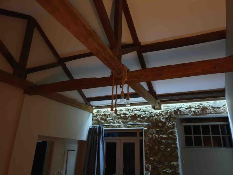 Luxury Barn Conversion At Rudding Harrogate Exterior photo